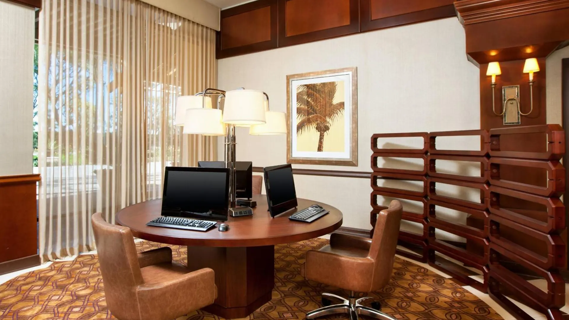 Sheraton Park Hotel At The Anaheim Resort