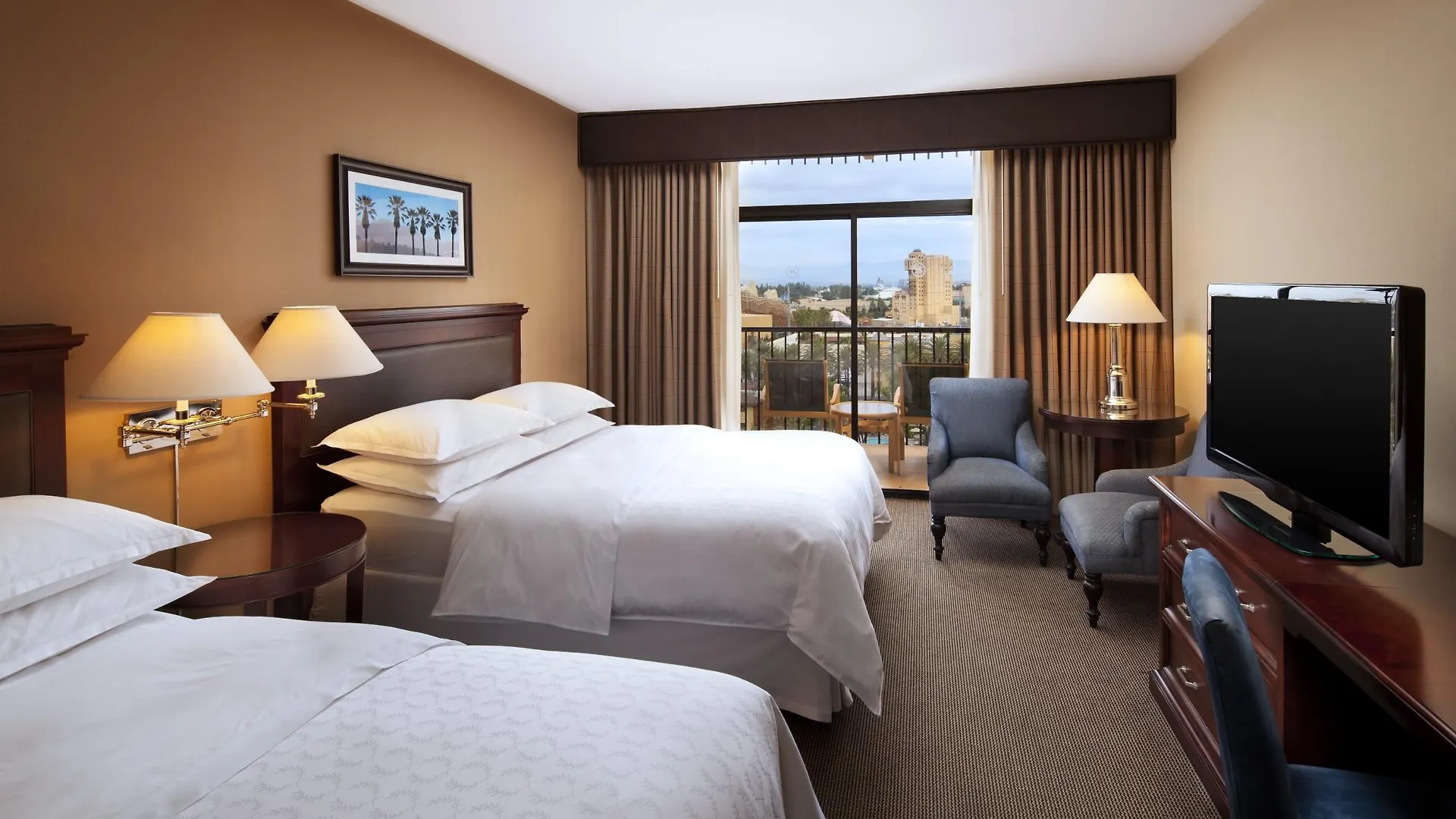 Sheraton Park Hotel At The Anaheim Resort